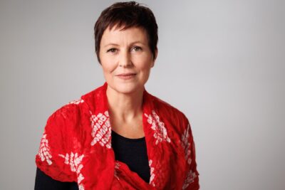 a portrait of Heather Rose