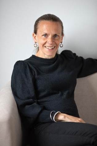 a portrait of Emma Lowe